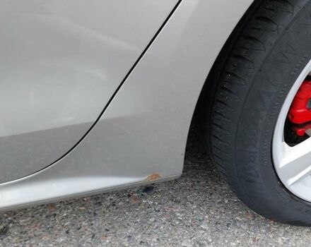 Серый Фольксваген Пассат, объемом двигателя 2.48 л и пробегом 219 тыс. км за 9800 $, фото 7 на Automoto.ua