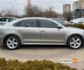 Серый Фольксваген Пассат, объемом двигателя 1.8 л и пробегом 165 тыс. км за 10500 $, фото 7 на Automoto.ua