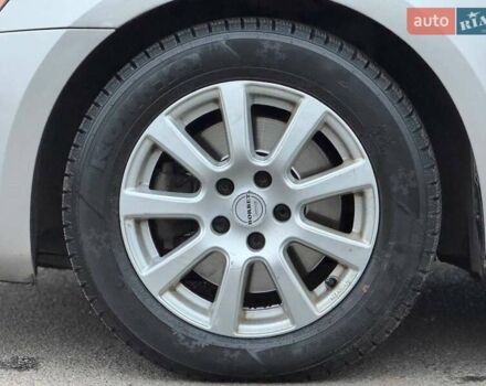 Серый Фольксваген Пассат, объемом двигателя 2.5 л и пробегом 236 тыс. км за 11800 $, фото 10 на Automoto.ua