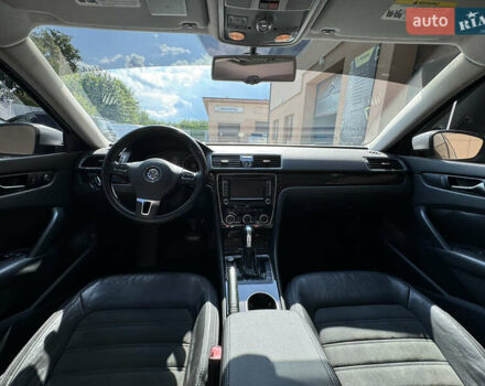 Сірий Фольксваген Пассат, об'ємом двигуна 2 л та пробігом 268 тис. км за 11500 $, фото 18 на Automoto.ua