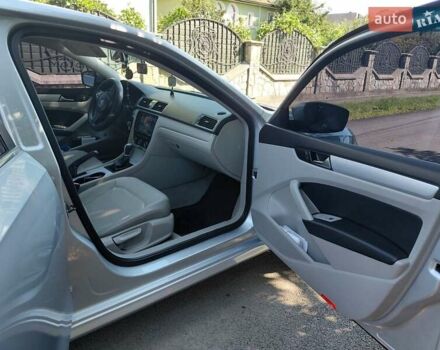 Серый Фольксваген Пассат, объемом двигателя 2.5 л и пробегом 165 тыс. км за 11499 $, фото 8 на Automoto.ua