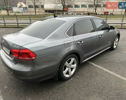 Сірий Фольксваген Пассат, об'ємом двигуна 2.5 л та пробігом 221 тис. км за 9800 $, фото 5 на Automoto.ua