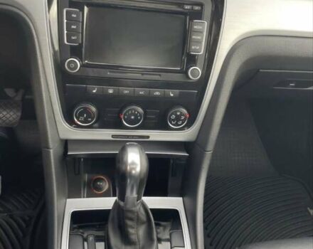 Сірий Фольксваген Пассат, об'ємом двигуна 2.48 л та пробігом 123 тис. км за 11300 $, фото 24 на Automoto.ua