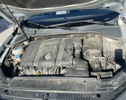 Серый Фольксваген Пассат, объемом двигателя 2.5 л и пробегом 179 тыс. км за 11300 $, фото 25 на Automoto.ua