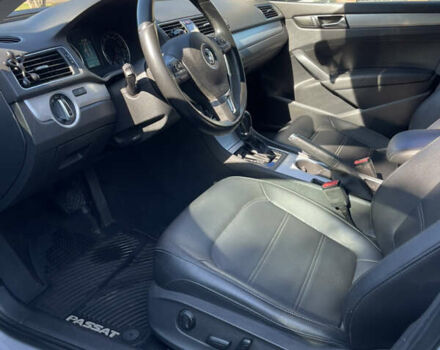 Серый Фольксваген Пассат, объемом двигателя 2.5 л и пробегом 179 тыс. км за 11300 $, фото 14 на Automoto.ua