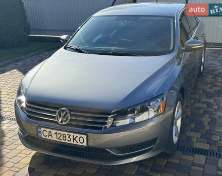 Фольксваген Пассат 2013 в Корсунь-Шевченковском на Automoto.ua Серый Фольксваген Пассат, объемом двигателя 2.5 л и пробегом 156 тыс. км за 10900 $, фото 1 на Automoto.ua