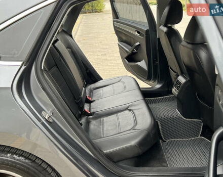 Сірий Фольксваген Пассат, об'ємом двигуна 2.5 л та пробігом 210 тис. км за 9700 $, фото 42 на Automoto.ua