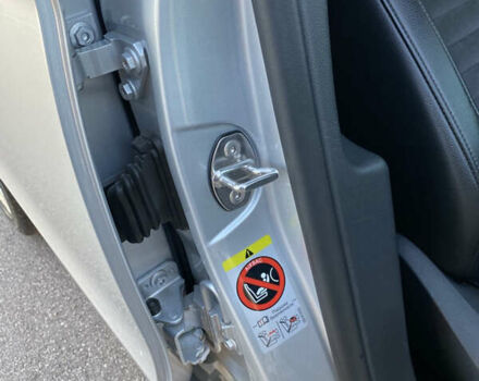 Серый Фольксваген Пассат, объемом двигателя 2 л и пробегом 180 тыс. км за 12500 $, фото 18 на Automoto.ua