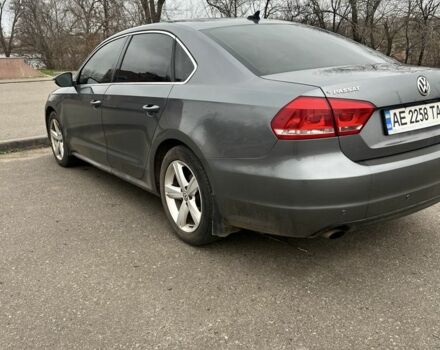 Серый Фольксваген Пассат, объемом двигателя 1.8 л и пробегом 250 тыс. км за 7800 $, фото 5 на Automoto.ua