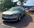 Серый Фольксваген Пассат, объемом двигателя 2.5 л и пробегом 135 тыс. км за 12000 $, фото 1 на Automoto.ua