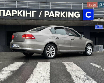 Серый Фольксваген Пассат, объемом двигателя 1.8 л и пробегом 145 тыс. км за 12990 $, фото 13 на Automoto.ua