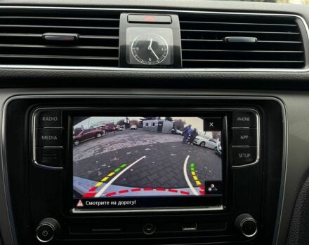 Фольксваген Пассат 2013 в Кривом Роге на Automoto.ua Серый Фольксваген Пассат, объемом двигателя 2.5 л и пробегом 185 тыс. км за 9400 $, фото 10 на Automoto.ua