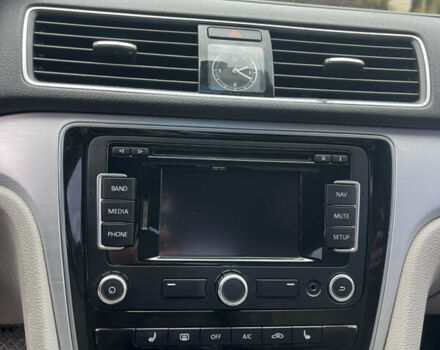 Сірий Фольксваген Пассат, об'ємом двигуна 2 л та пробігом 240 тис. км за 10000 $, фото 11 на Automoto.ua