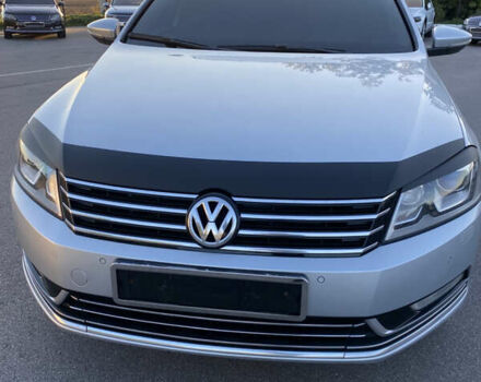 Серый Фольксваген Пассат, объемом двигателя 2 л и пробегом 180 тыс. км за 12500 $, фото 69 на Automoto.ua