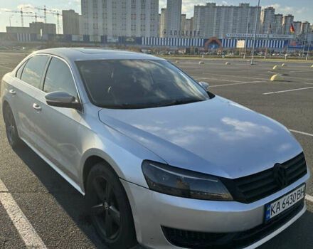 Серый Фольксваген Пассат, объемом двигателя 2.5 л и пробегом 216 тыс. км за 9800 $, фото 8 на Automoto.ua