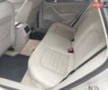 Серый Фольксваген Пассат, объемом двигателя 2.5 л и пробегом 286 тыс. км за 8999 $, фото 17 на Automoto.ua