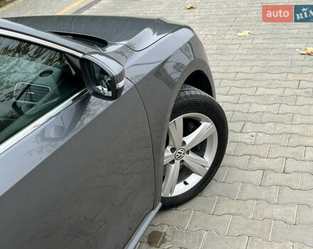 Сірий Фольксваген Пассат, об'ємом двигуна 2.5 л та пробігом 210 тис. км за 9700 $, фото 13 на Automoto.ua