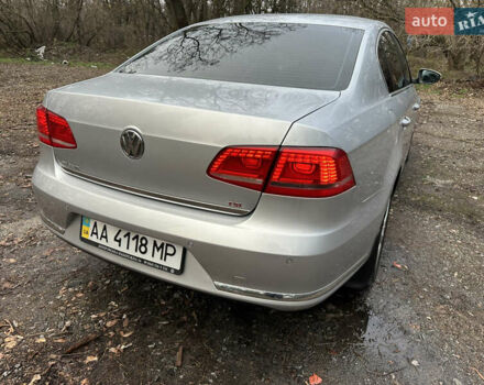 Сірий Фольксваген Пассат, об'ємом двигуна 1.8 л та пробігом 257 тис. км за 8999 $, фото 20 на Automoto.ua