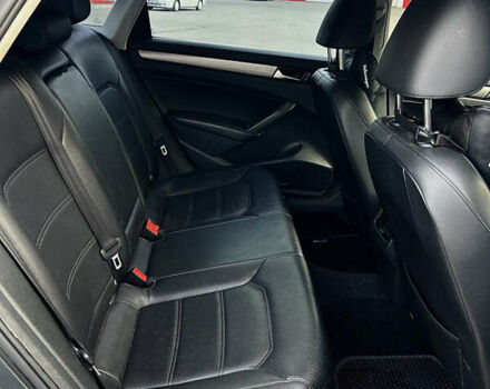 Сірий Фольксваген Пассат, об'ємом двигуна 1.8 л та пробігом 119 тис. км за 11500 $, фото 1 на Automoto.ua