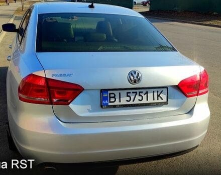Сірий Фольксваген Пассат, об'ємом двигуна 2.5 л та пробігом 184 тис. км за 9800 $, фото 3 на Automoto.ua