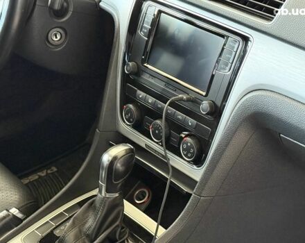 Серый Фольксваген Пассат, объемом двигателя 2.5 л и пробегом 217 тыс. км за 10640 $, фото 16 на Automoto.ua