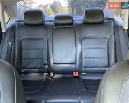 Серый Фольксваген Пассат, объемом двигателя 2.5 л и пробегом 179 тыс. км за 11300 $, фото 18 на Automoto.ua