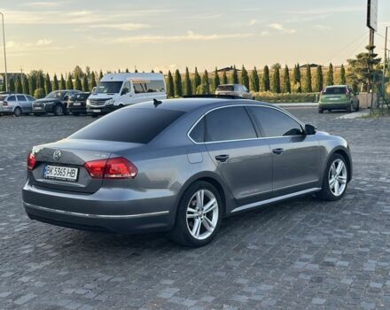 Сірий Фольксваген Пассат, об'ємом двигуна 2 л та пробігом 313 тис. км за 9300 $, фото 4 на Automoto.ua