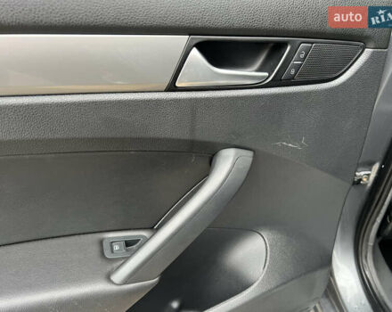 Сірий Фольксваген Пассат, об'ємом двигуна 1.97 л та пробігом 177 тис. км за 11800 $, фото 18 на Automoto.ua