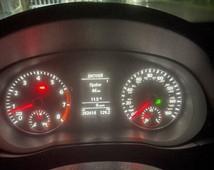 Серый Фольксваген Пассат, объемом двигателя 2.5 л и пробегом 282 тыс. км за 8700 $, фото 6 на Automoto.ua