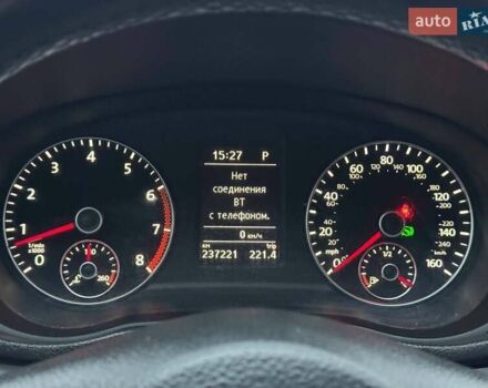 Серый Фольксваген Пассат, объемом двигателя 2.5 л и пробегом 236 тыс. км за 11800 $, фото 23 на Automoto.ua