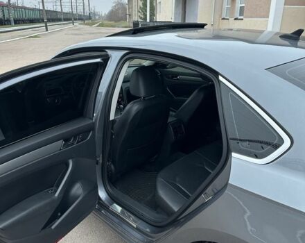 Серый Фольксваген Пассат, объемом двигателя 2 л и пробегом 318 тыс. км за 12500 $, фото 7 на Automoto.ua