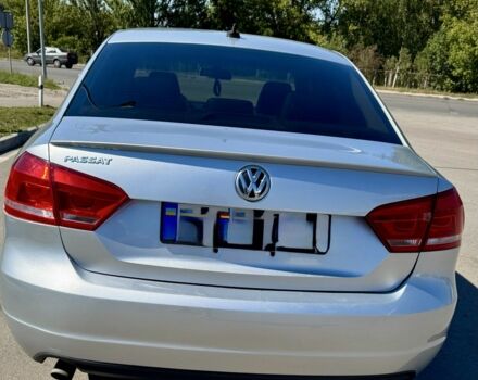 Фольксваген Пассат 2013 в Сумах на Automoto.ua Серый Фольксваген Пассат, объемом двигателя 2.5 л и пробегом 187 тыс. км за 10300 $, фото 4 на Automoto.ua