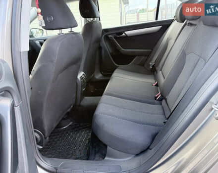 Серый Фольксваген Пассат, объемом двигателя 1.97 л и пробегом 247 тыс. км за 11500 $, фото 16 на Automoto.ua