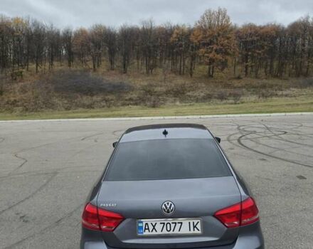 Серый Фольксваген Пассат, объемом двигателя 2.5 л и пробегом 120 тыс. км за 11000 $, фото 2 на Automoto.ua