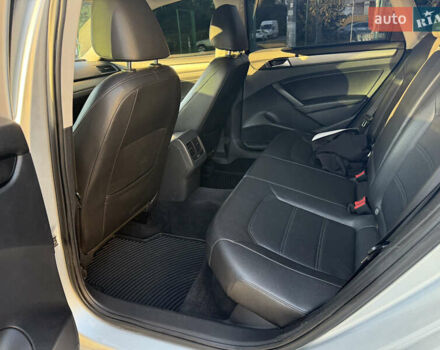 Сірий Фольксваген Пассат, об'ємом двигуна 2.5 л та пробігом 132 тис. км за 8200 $, фото 16 на Automoto.ua