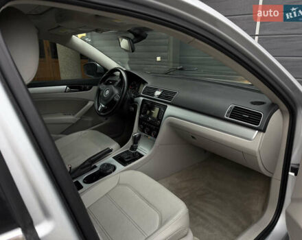 Сірий Фольксваген Пассат, об'ємом двигуна 2 л та пробігом 204 тис. км за 9800 $, фото 27 на Automoto.ua