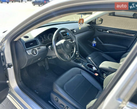 Серый Фольксваген Пассат, объемом двигателя 2 л и пробегом 160 тыс. км за 13700 $, фото 25 на Automoto.ua
