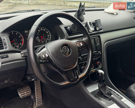 Серый Фольксваген Пассат, объемом двигателя 1.8 л и пробегом 271 тыс. км за 8790 $, фото 14 на Automoto.ua