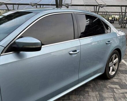 Фольксваген Пассат 2013 в Львове на Automoto.ua Серый Фольксваген Пассат, объемом двигателя 2.5 л и пробегом 255 тыс. км за 10100 $, фото 22 на Automoto.ua