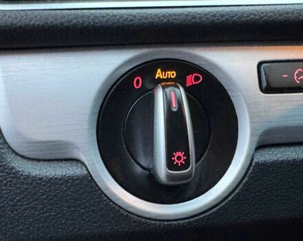 Сірий Фольксваген Пассат, об'ємом двигуна 2.5 л та пробігом 236 тис. км за 11800 $, фото 20 на Automoto.ua