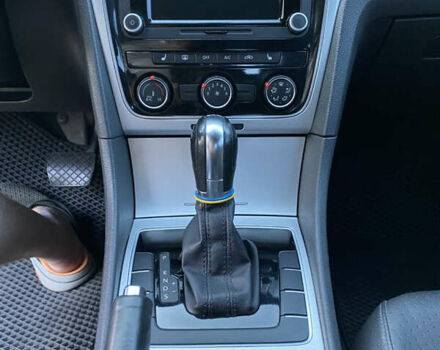 Сірий Фольксваген Пассат, об'ємом двигуна 2.5 л та пробігом 357 тис. км за 11500 $, фото 10 на Automoto.ua