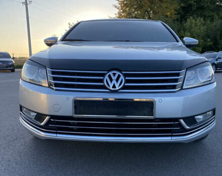 Серый Фольксваген Пассат, объемом двигателя 2 л и пробегом 180 тыс. км за 12500 $, фото 49 на Automoto.ua