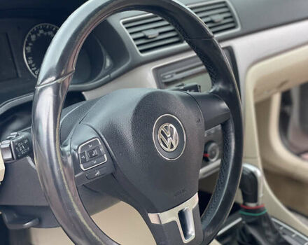 Серый Фольксваген Пассат, объемом двигателя 1.8 л и пробегом 165 тыс. км за 7999 $, фото 25 на Automoto.ua