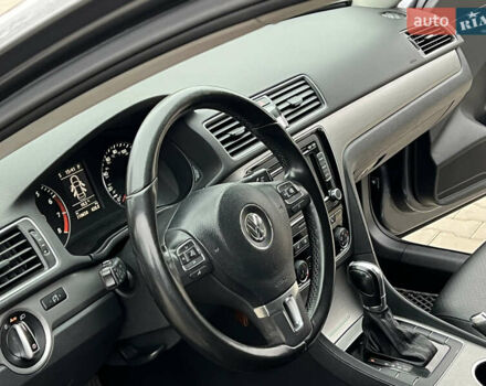 Сірий Фольксваген Пассат, об'ємом двигуна 2.5 л та пробігом 210 тис. км за 9700 $, фото 55 на Automoto.ua
