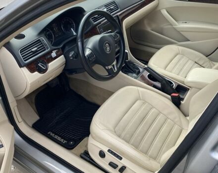 Серый Фольксваген Пассат, объемом двигателя 2 л и пробегом 169 тыс. км за 11700 $, фото 5 на Automoto.ua