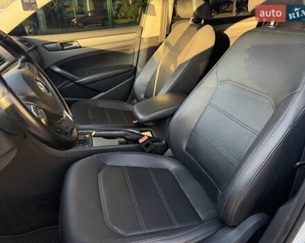 Сірий Фольксваген Пассат, об'ємом двигуна 2.5 л та пробігом 132 тис. км за 8200 $, фото 20 на Automoto.ua