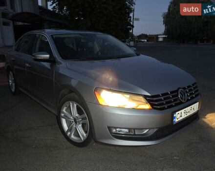 Серый Фольксваген Пассат, объемом двигателя 1.97 л и пробегом 291 тыс. км за 13000 $, фото 22 на Automoto.ua