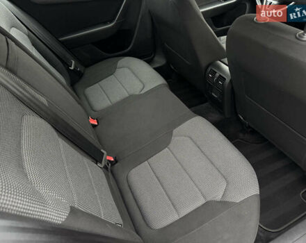 Серый Фольксваген Пассат, объемом двигателя 2 л и пробегом 168 тыс. км за 14900 $, фото 28 на Automoto.ua