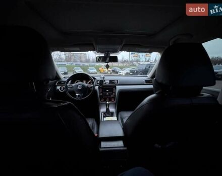 Серый Фольксваген Пассат, объемом двигателя 2.5 л и пробегом 236 тыс. км за 11800 $, фото 37 на Automoto.ua