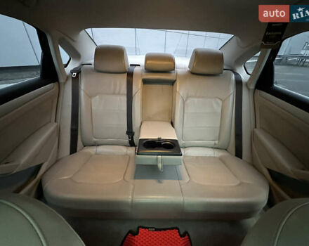 Сірий Фольксваген Пассат, об'ємом двигуна 2.5 л та пробігом 221 тис. км за 9800 $, фото 11 на Automoto.ua